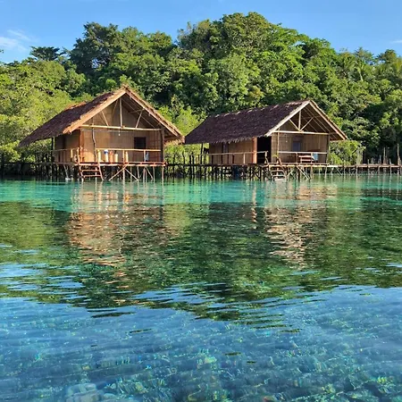Friwen Mangrove Eco Lodge Yennanas Besir Exterior photo